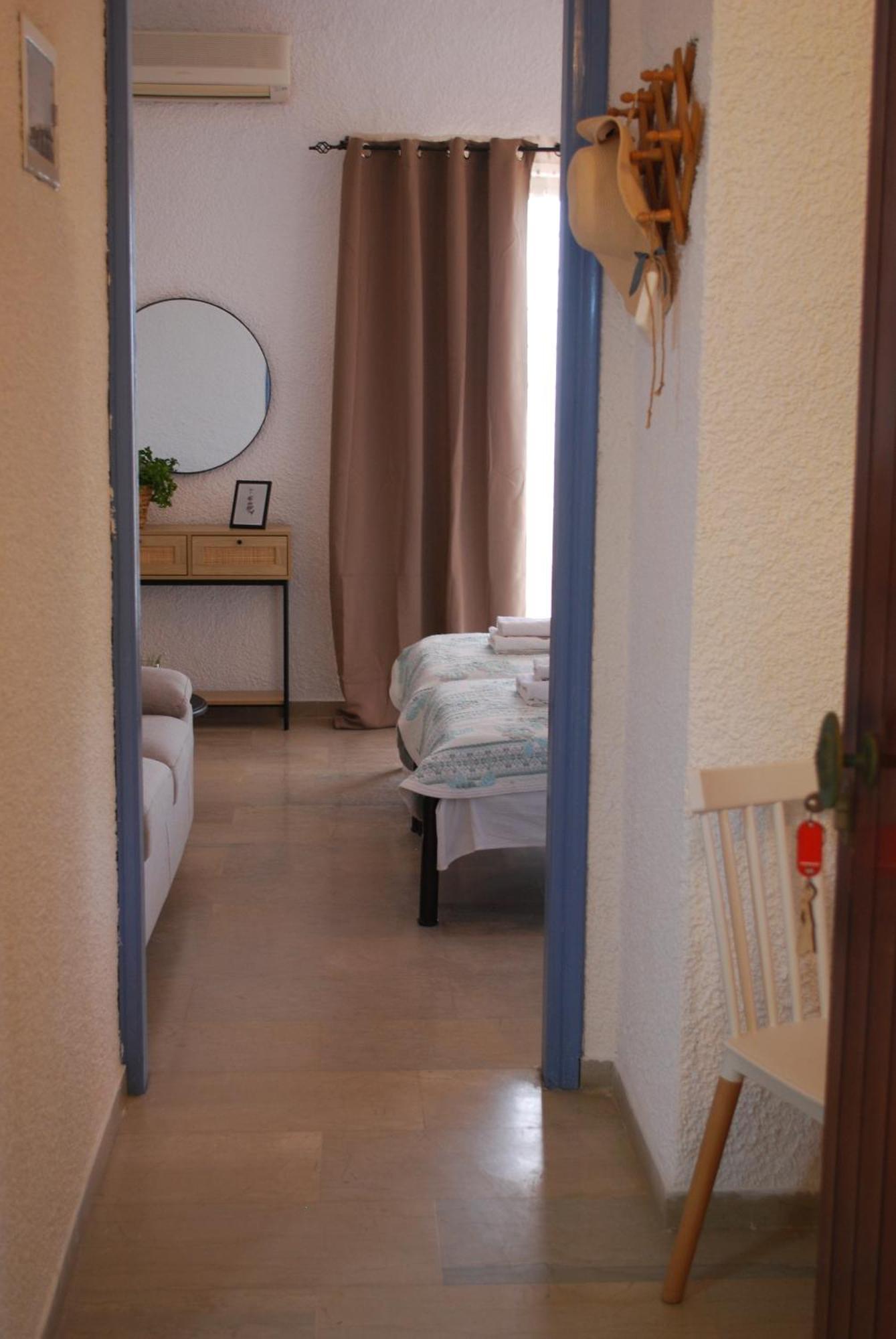 Sunset Rooms Agia Marina  ภายนอก รูปภาพ