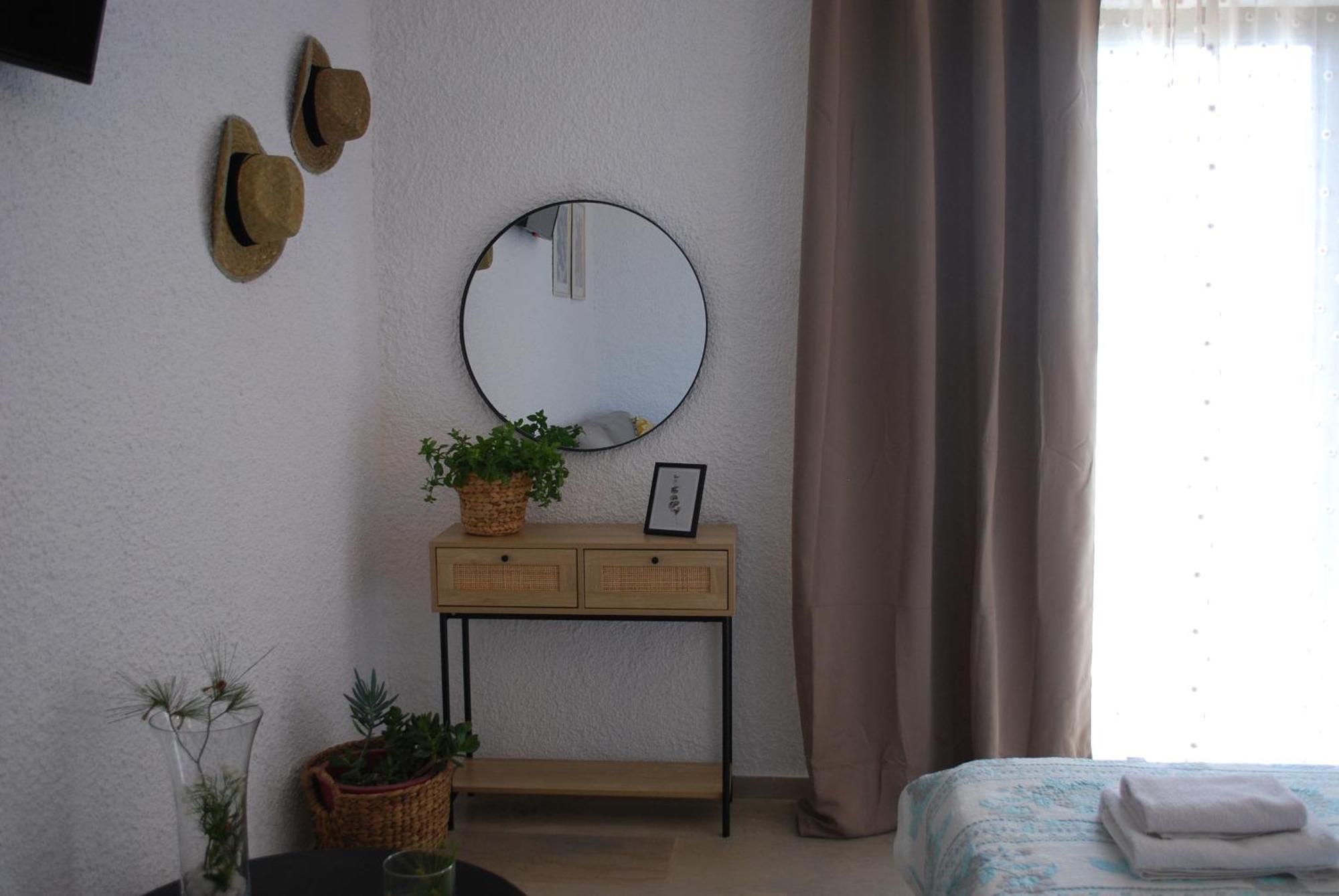 Sunset Rooms Agia Marina  ภายนอก รูปภาพ
